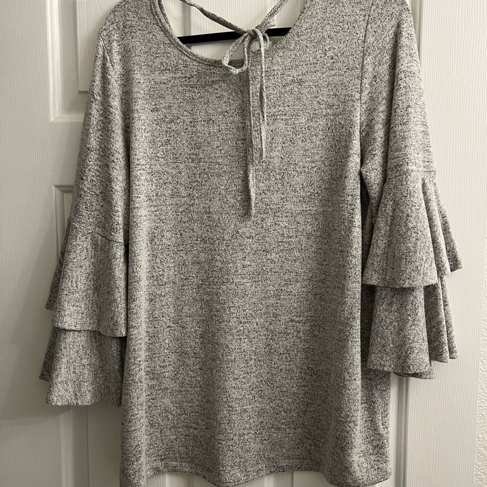 GNW Heather Gray Blouse - Size XL Like New